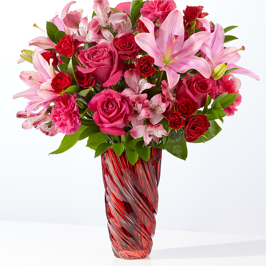 In Love Bouquet with Luxe Swirl Vase – J C Snyder Florist By Transcend, Harrisburg PA
