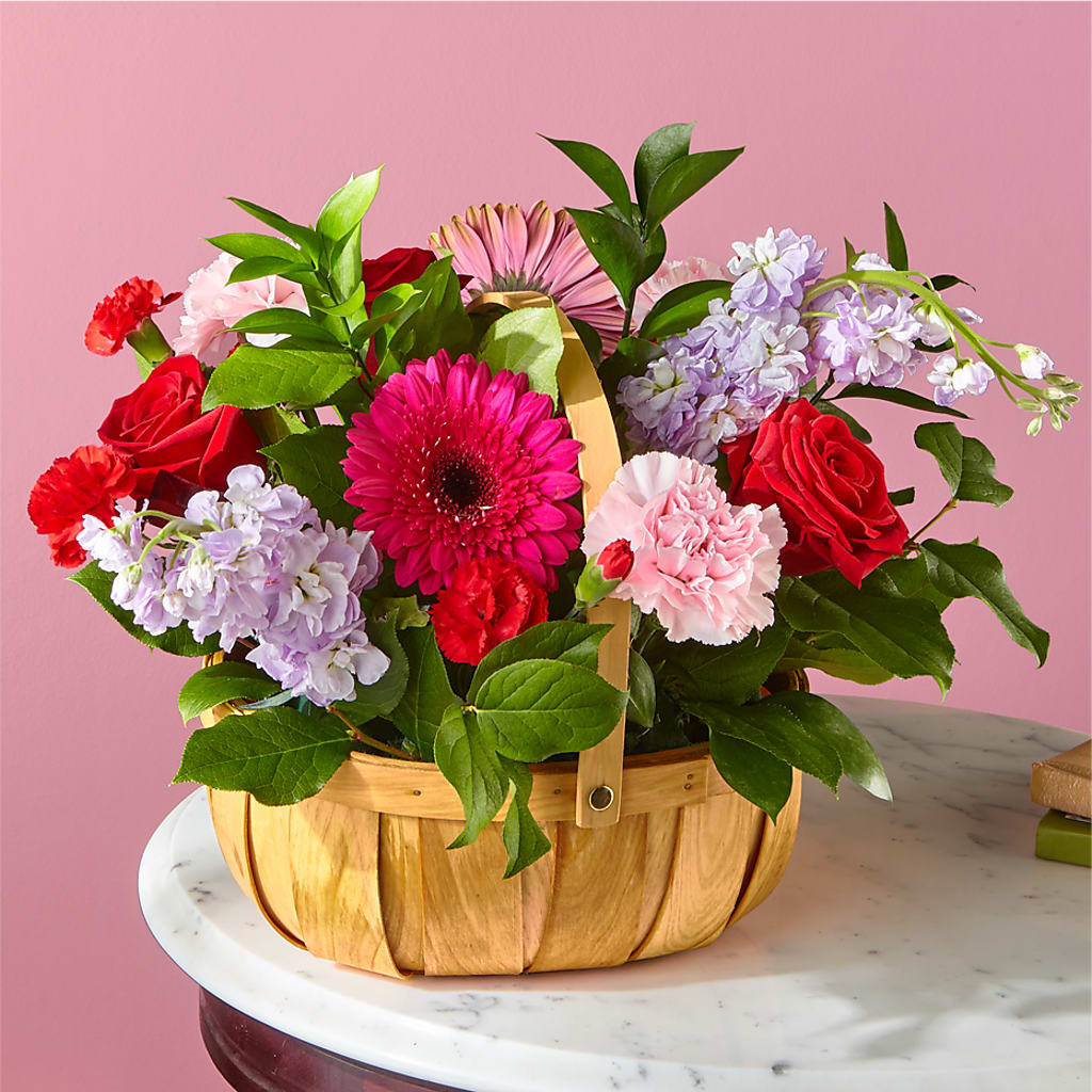 Pink Picnic Basket – J C Snyder Florist By Transcend, Harrisburg PA