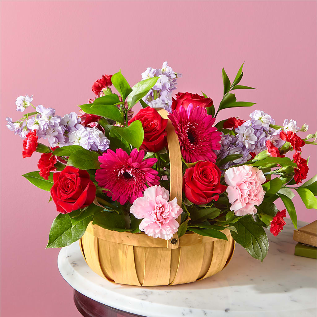 Pink Picnic Basket – J C Snyder Florist By Transcend, Harrisburg PA