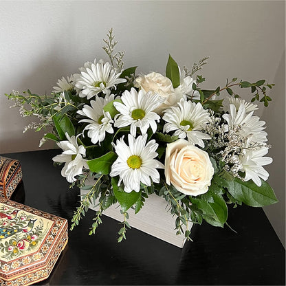 Fresh Linen Box Bouquet –  J C Snyder Florist By Transcend, Harrisburg PA