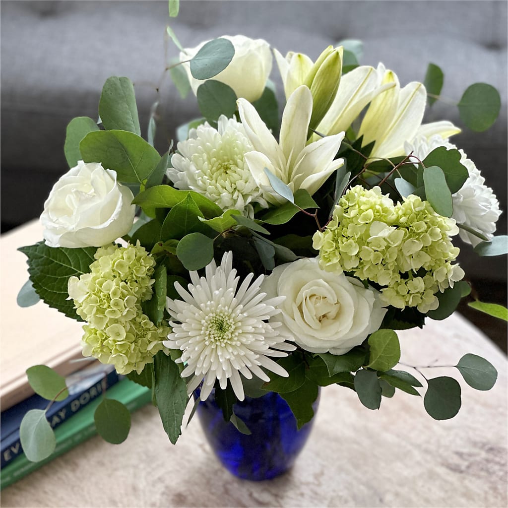 Snowy Dreams Bouquet –  J C Snyder Florist By Transcend, Harrisburg PA
